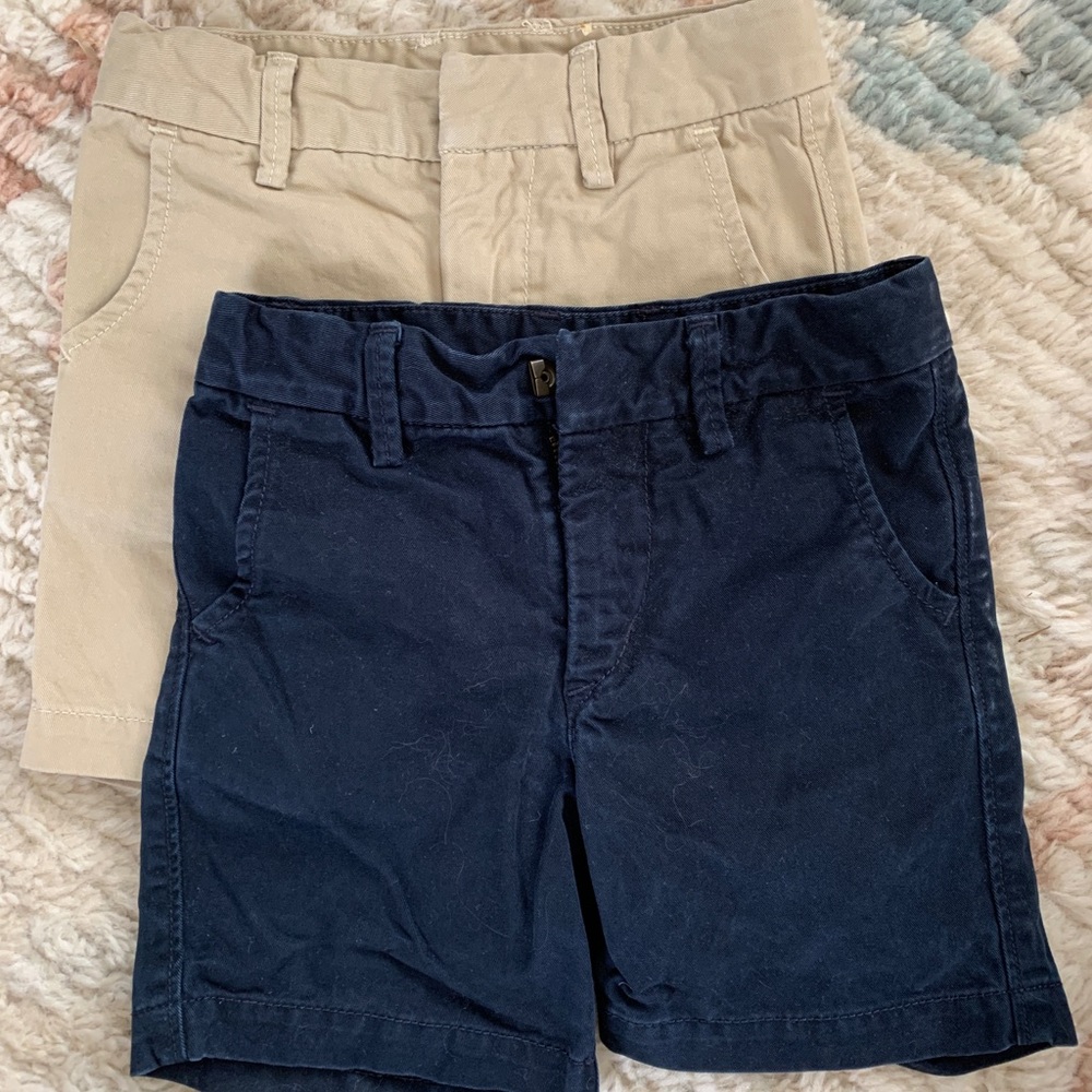 Two pairs of boys Gap shorts - Size 2T